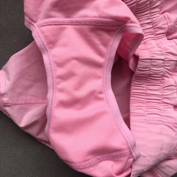 Lululemon Hotty Hot Short II *Long 4" Miami Pink 4
